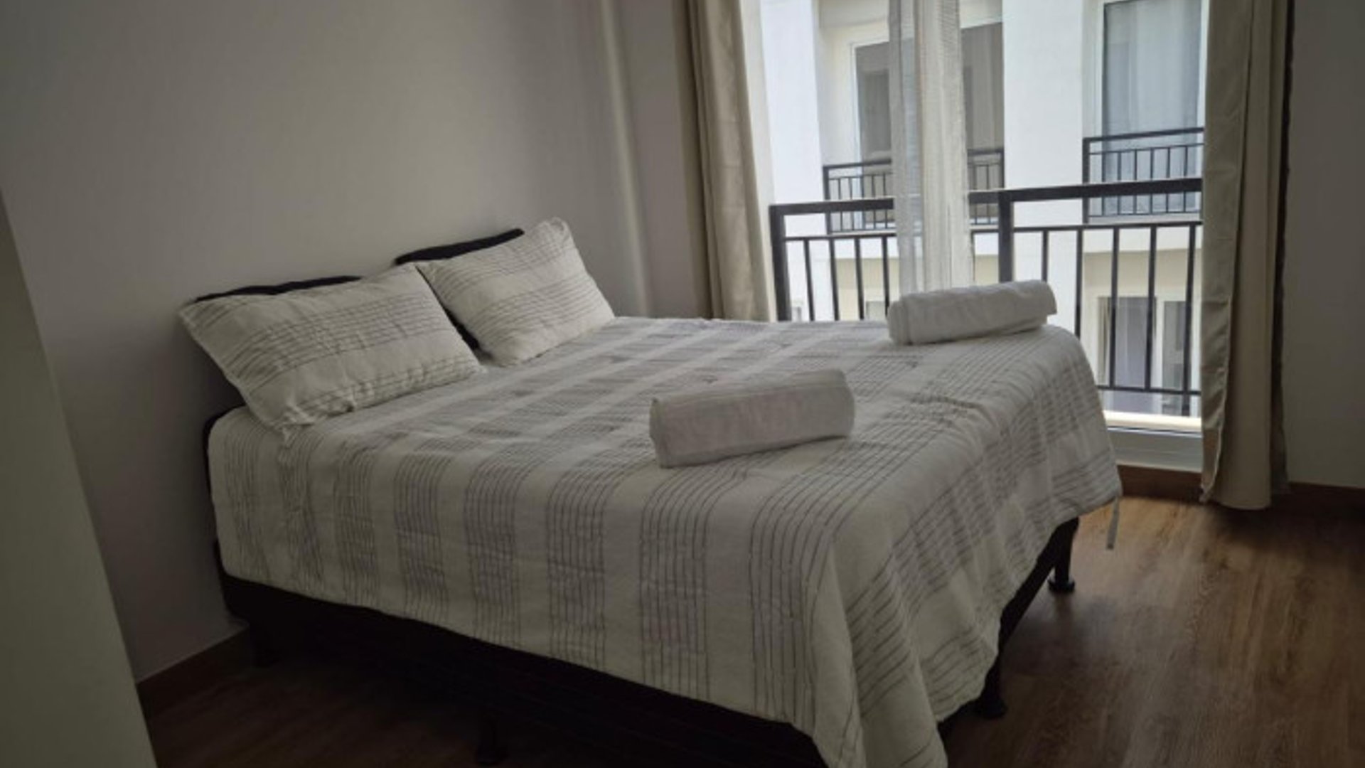 Rento Apartamento Nuevo Amueblado y Equipado en zona 2 - Miniatura 13