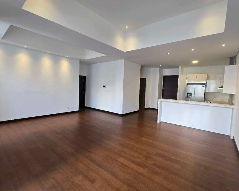 APARTAMENTO EN VENTA ZONA 16, NOGALES CAYALA 1