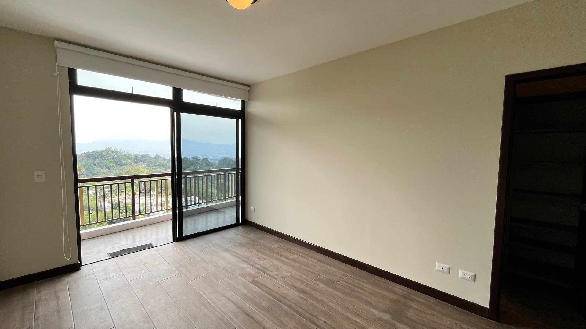 Apartamento en Alquiler, Edificio Cupertino, Muxbal - Final 20 calle - Miniatura 10