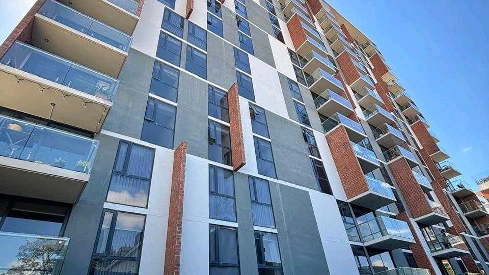 APARTAMENTO EN VENTA ????Edificio Aralia, zona 11 - Miniatura 17