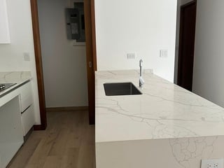 Apartamento en Alquiler Edificio Ferré Diez, zona 10 - 2