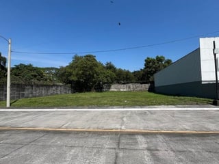 Terreno Industrial en Venta en Ruta a Puerto Quetzal - Image 1