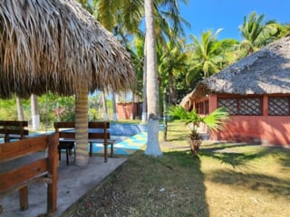Casa Vacacional en Venta Monterrico, - 3