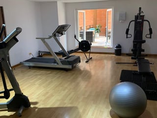 Apartamento en alquiler, Vista Real zona 14 - Image 17