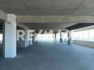 Oficina Planta Renta | Zona 9 | Grand Reforma 10 - Image 9