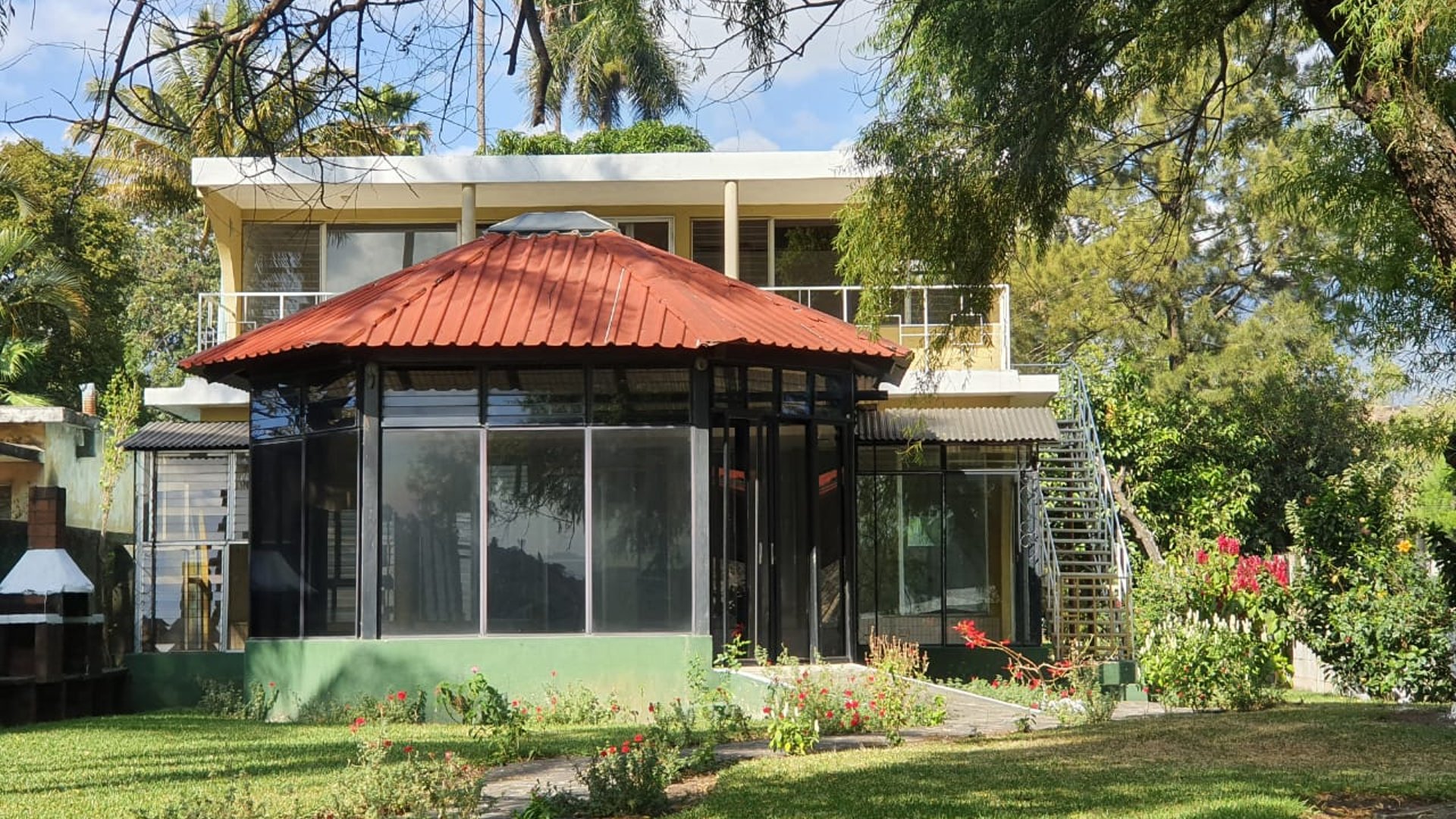 Casa a orilla del lago en venta, Amatitlan - Miniatura 9