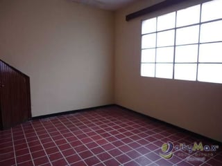 Casa para uso comercial en renta zona 5 - 2