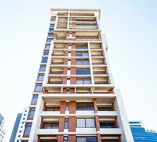Apartamento en Edificio Veinti4 Zona 10 | Renta y Venta en Nivel bajo