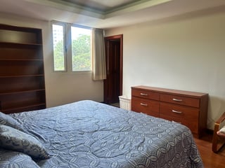 Apartamento Amueblado en Renta, Zona 14 Edificio Marqués del Valle - Image 15