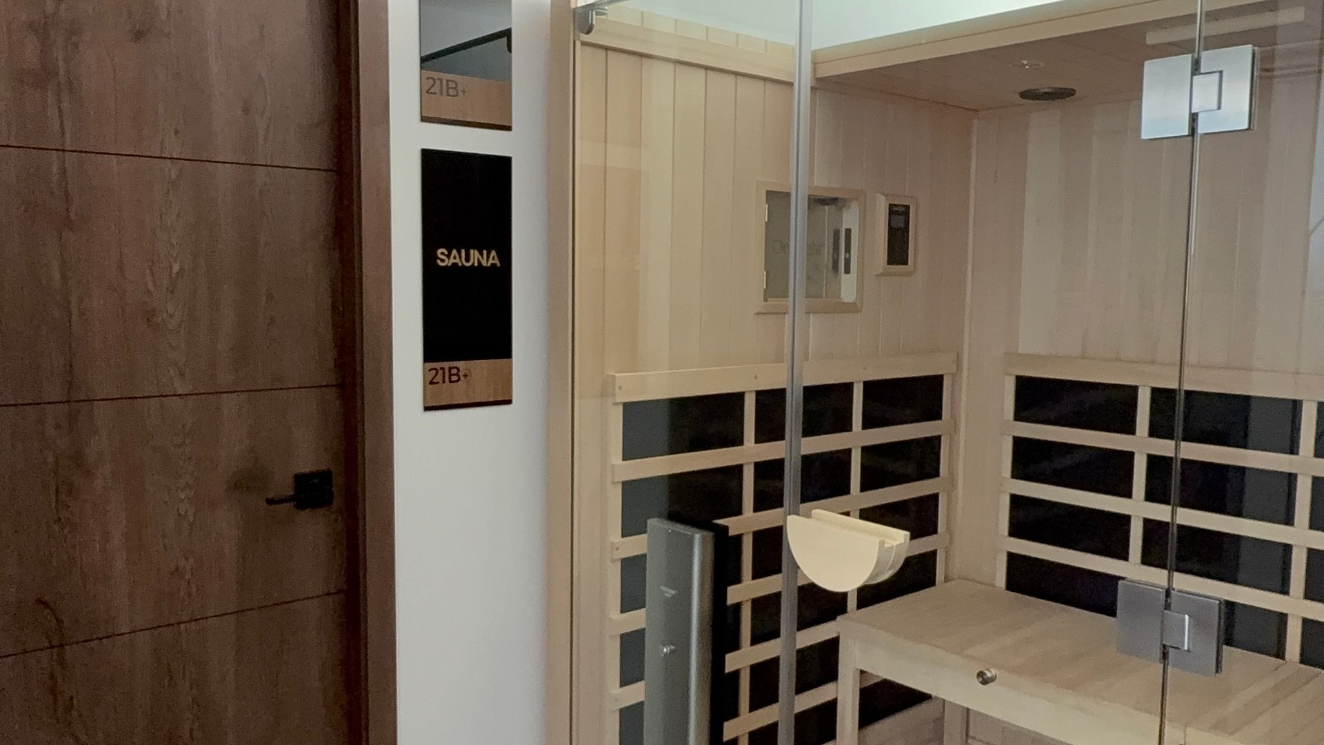Hermoso apartamento en renta edificio boutique zona 15 - Miniatura 13