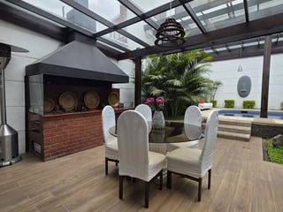 Exclusiva Casa en Venta en Zona 15 Guatemala - 4