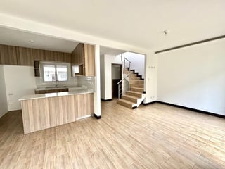 Vendo Casas Para Estrenar En Bosques De Santa Elena CAES KM 25 - 4