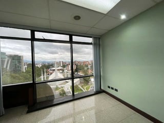 Vendo Clinica en Edificio Mutimedica - 4
