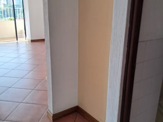 Apartamento en Venta en Zona 10 frente a CC La Estacion - 5