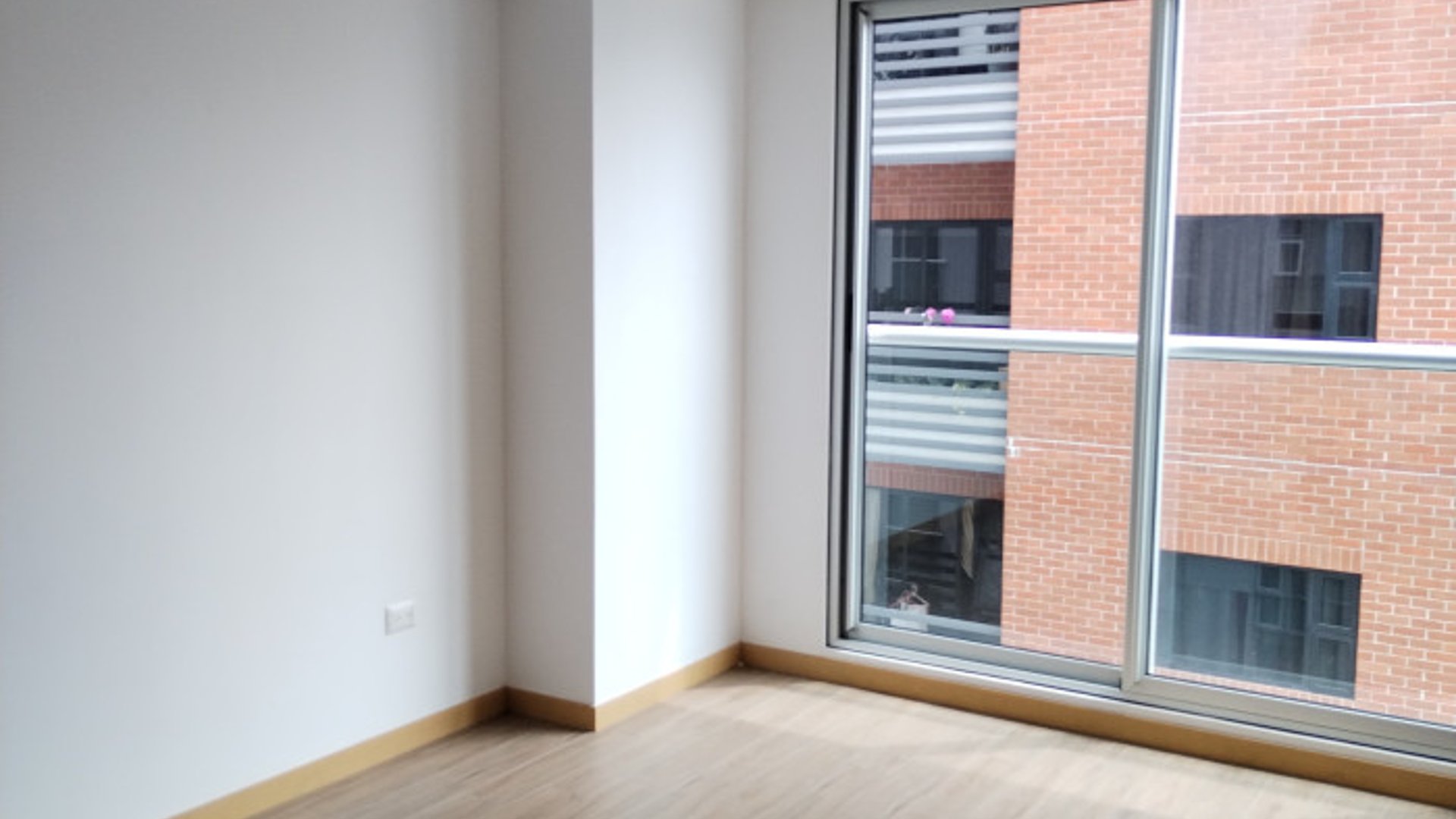 En Renta apartamento 3 habitaciones zona 10 Cityhaus - Miniatura 12