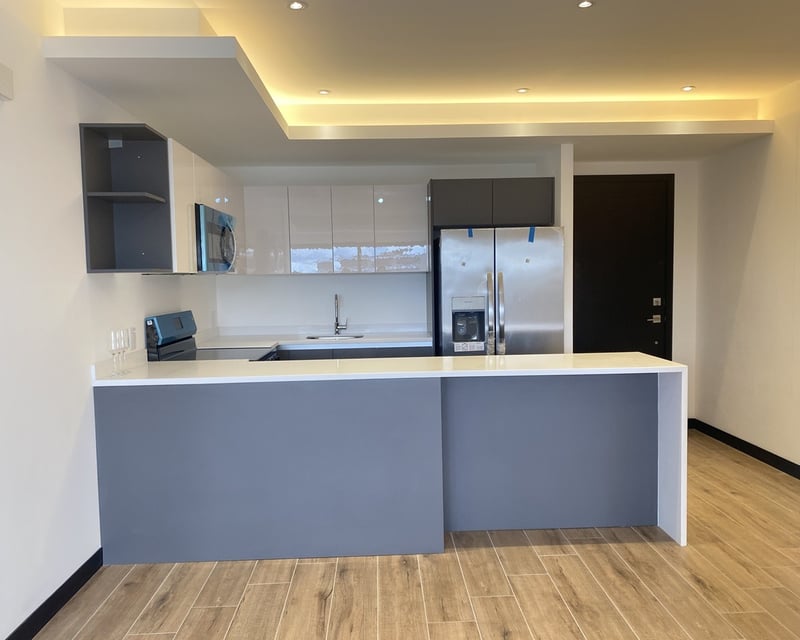 Apartamento en alquiler de 3 habitaciones nivel alto zona 15 Ref-5441