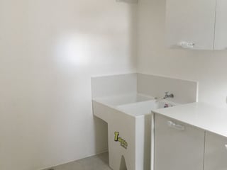 Hermosa casa con jardín en venta Cayalá, zona 16 - 4