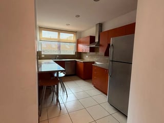 Venta de amplió apartamento en zona 14 Benevento La Villa - 4