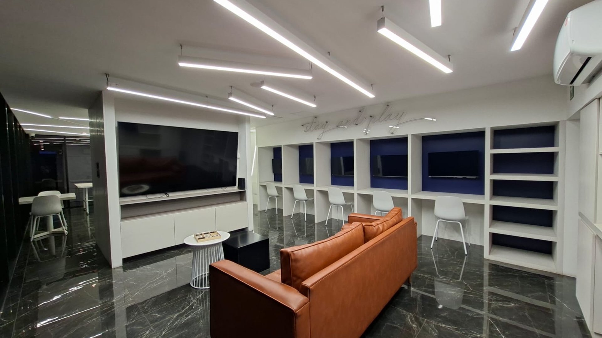 Exclusivo Apartamento de 3 Hab en Renta, Zona 11 - Miniatura 6