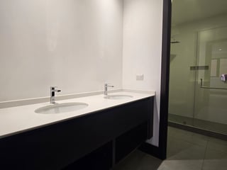 Apartamento de Lujo con Jardin en venta en la zona 14 - Image 19