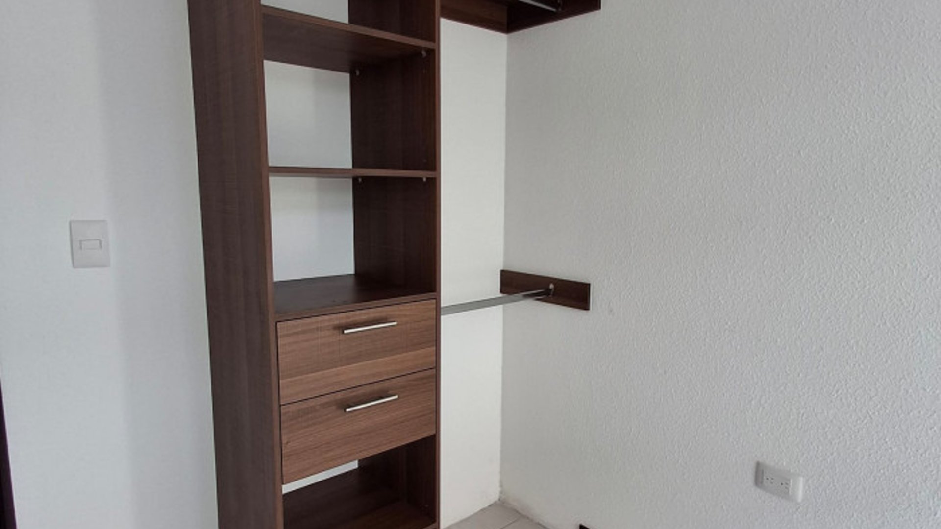 APARTAMENTO EN ALQUILER EN ZONA 1 - Miniatura 4