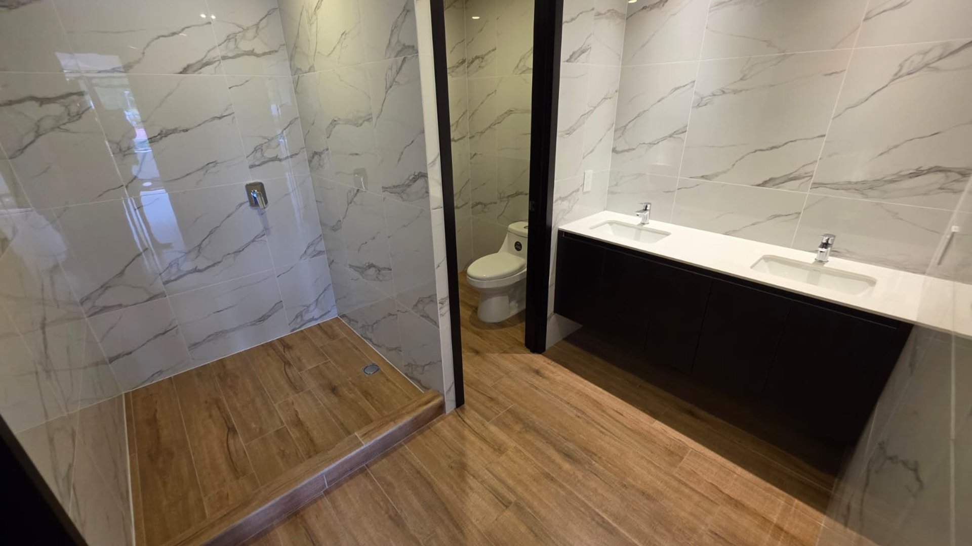 Apartamento en venta de 3 habitaciones en z15 con Gimnasio  Ref-5216 - Miniatura 10