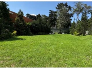 Terreno en Venta Frente al Campo de Golf – EL PULTE GOLF,  Zona 16 - 2