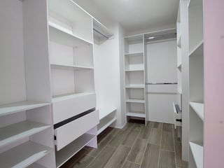 📍 APARTAMENTO EN RENTA – EDIFICIO SEGHERÍA | ZONA 14 - Image 12