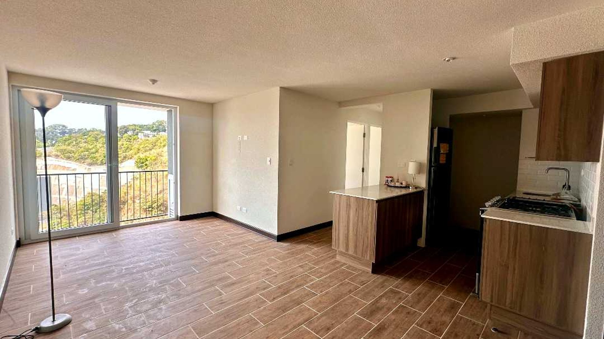 APARTAMENTO EN ALQUILER????Edificio ALAIA, Zona 5 Villa Nueva - Miniatura 3