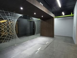 Venta o Alquiler de Oficina en Europlaza zona 14 - Image 7