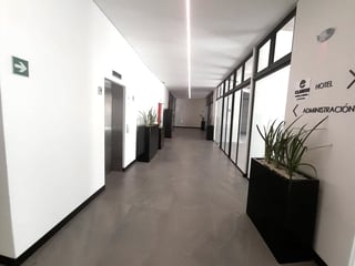 Local Comercial en Renta Zona 10 - Excelente Ubicación - 3