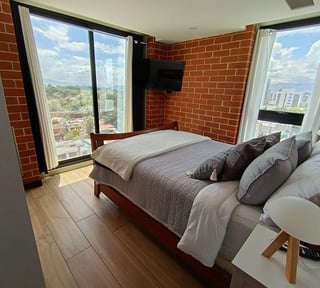 Apartamento en Venta Edificio TerraDelfines, zona 14 /