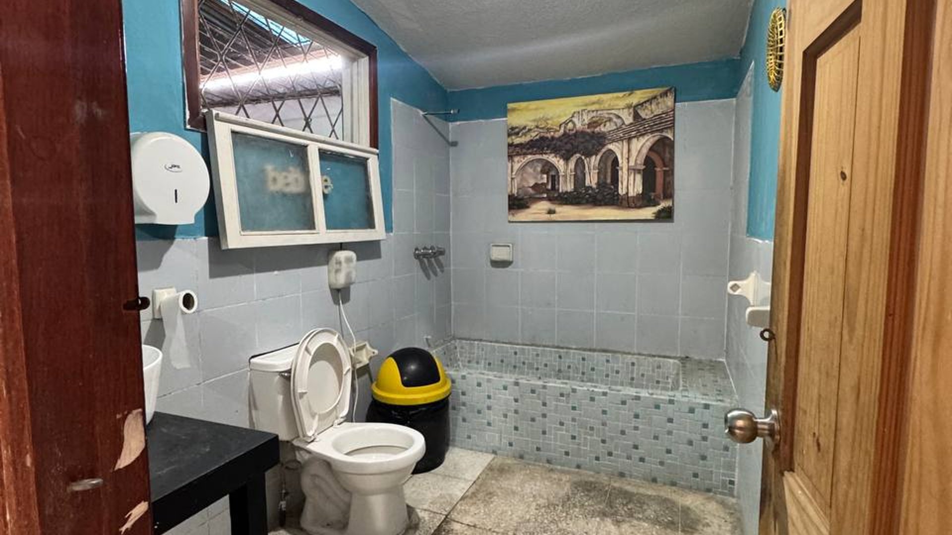 Casa comercial en renta en 15 avenida zona 1 - Miniatura 18
