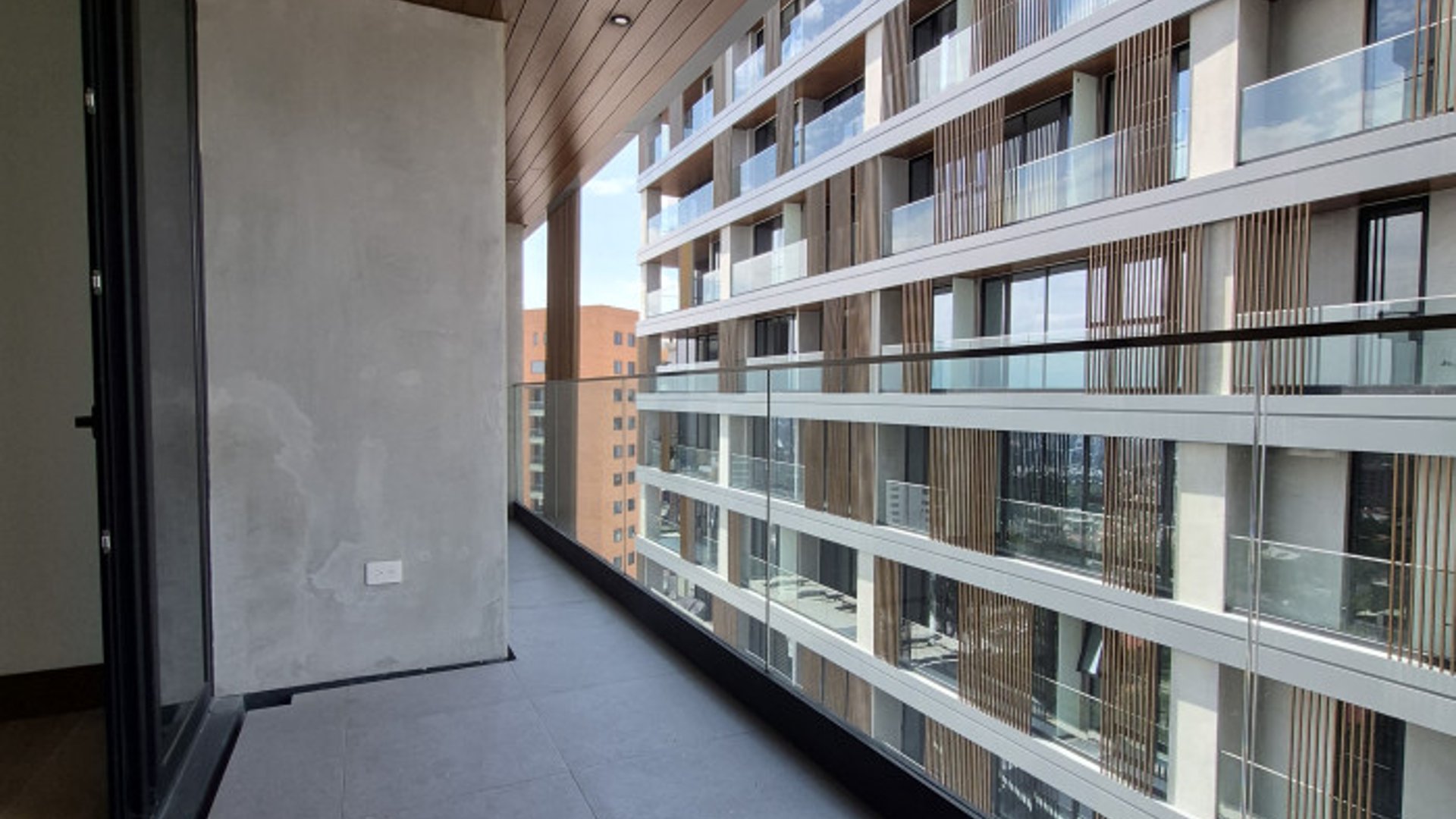 Apartamento en Renta 1 Habitación en Zona 15 GAURA - Miniatura 2