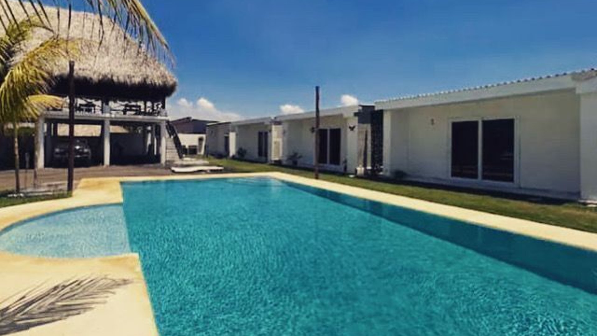 Hotel en ALQUILER/VENTA  en Monterrico