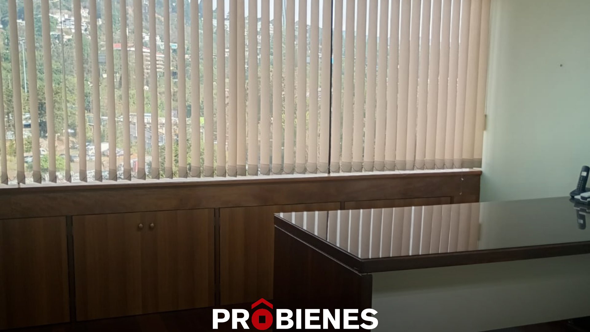 Oficina / Consultorio médico en renta | Multimédica zona 15 - Image 1