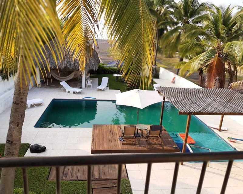 CASA EN VENTA EN EL MAR CHULAMAR