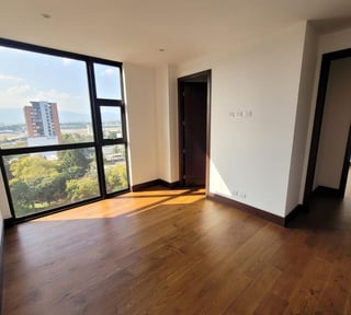 Apartamento en venta en Edificio Vistana zona 14