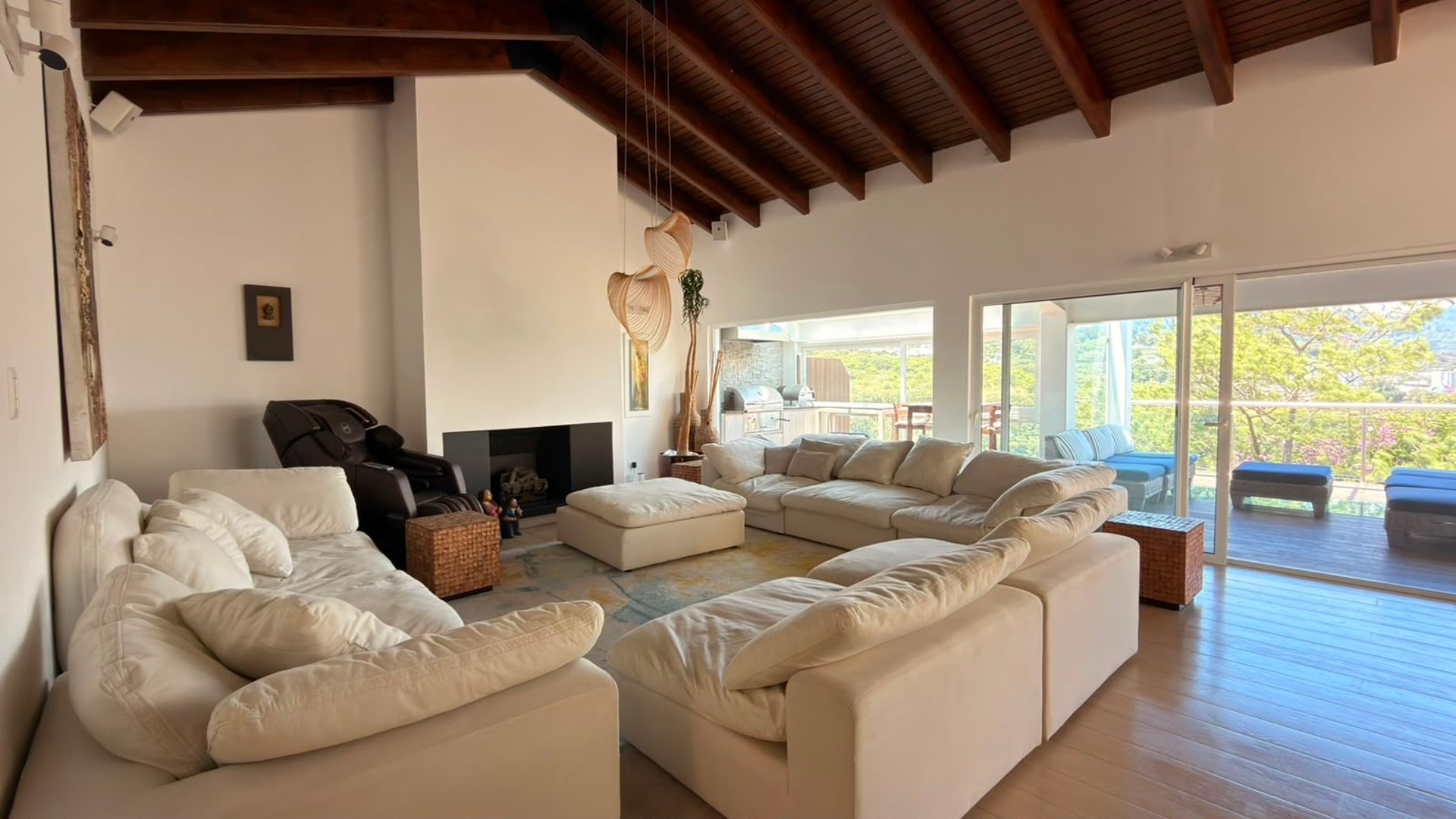 Casa Cañada en Venta, zona 14