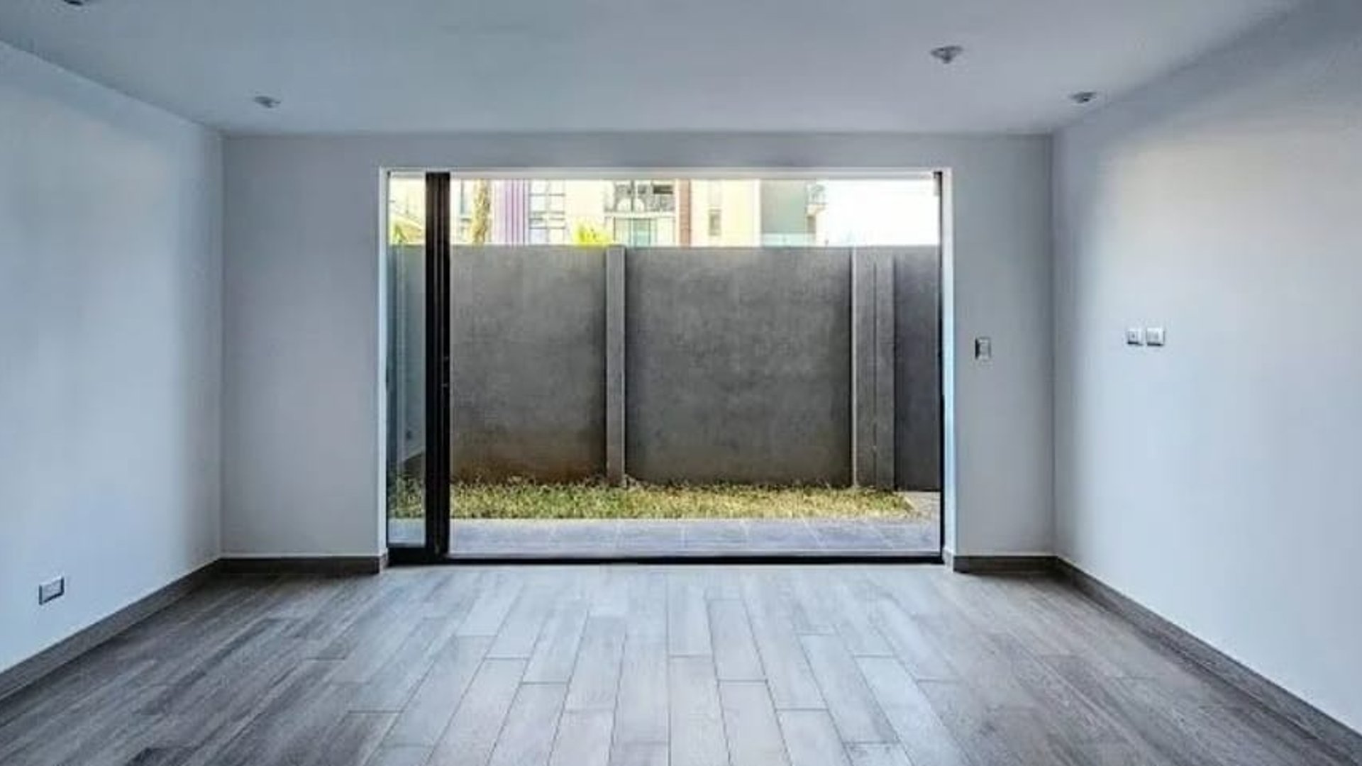 Apartamento en Venta, Zona 15 (V8483) - Miniatura 4