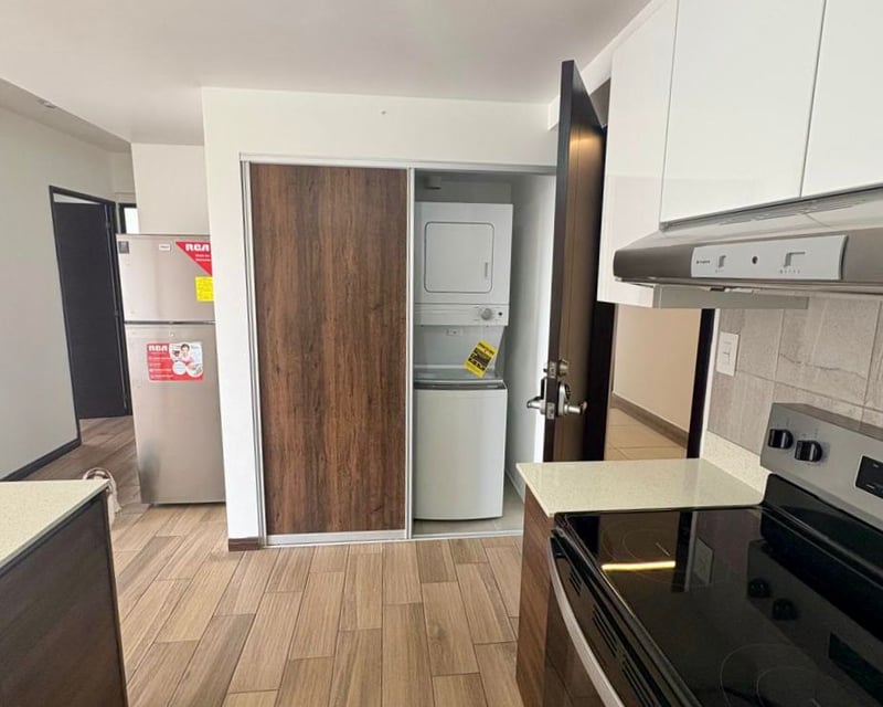 Apartamento en renta de 2 habitaciones con linea blanca en Z5 Ref-5370
