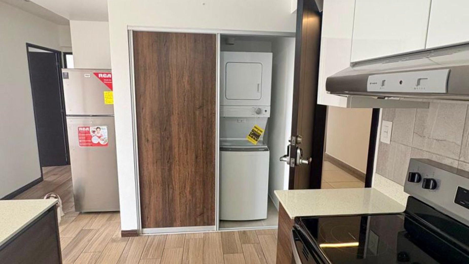 Apartamento en renta de 2 habitaciones con linea blanca en Z5 Ref-5370