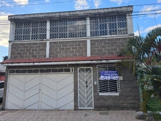 Casa en venta, en Guatemala - 2