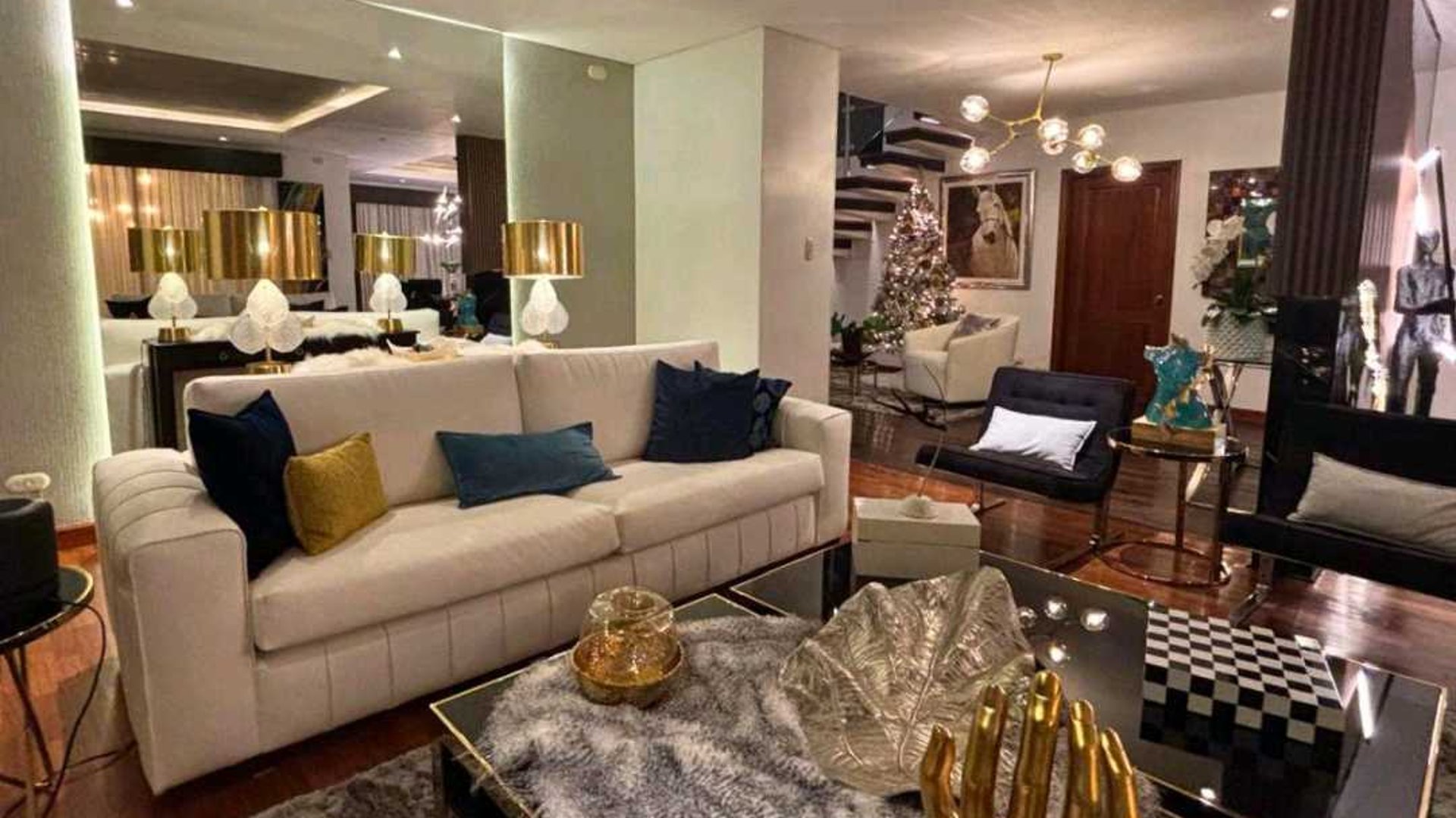 CASA REMODELADA EN VENTA📍Condominio Villa Serena, Muxbal