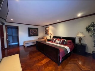 Apartamento en alquiler y venta en Edificio L’Excellence, Zona 14 - 5