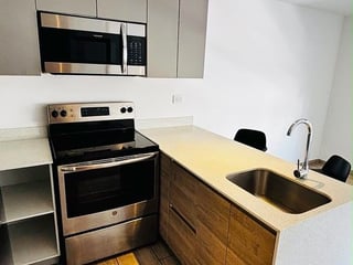 Apartamento en Venta en Parque Diez, Zona 10 - 5