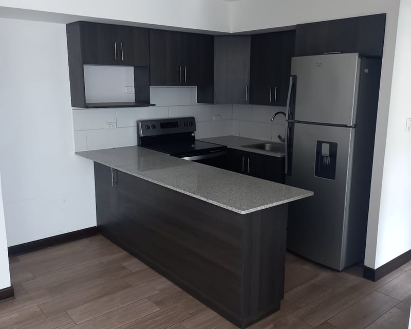 Venta de apartamento en zona 1 de Mixco - 3 habitaciones Ref-5954