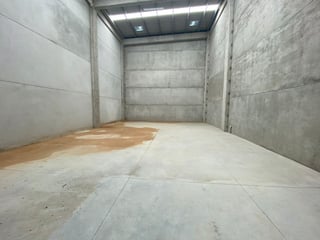 OFIBODEGA EN RENTA  COND. ZONA DE NEGOCIOS SAN NICOLÁS, Z. 4 DE MIXCO - Image 7
