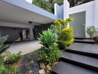 Casa en Venta Residencial Las cumbres zona 16 - 2