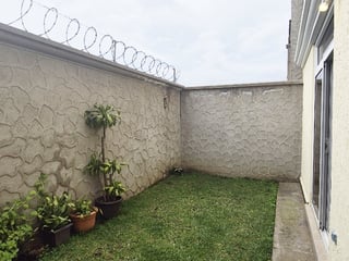 House for Sale in Altos del Encinal, Zona 7 Mixco | 3 Beds, Garden, Parking | $214K - 5